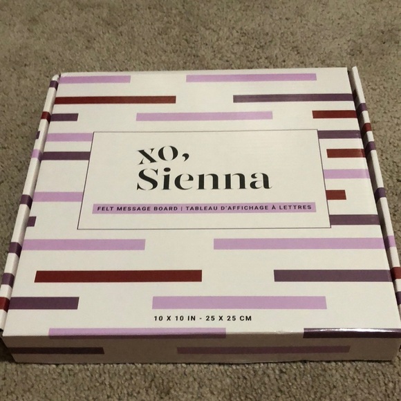 New XO Sienna Felt Message Board - Picture 1 of 4